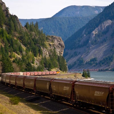 Grain-train-through-mtns-1000